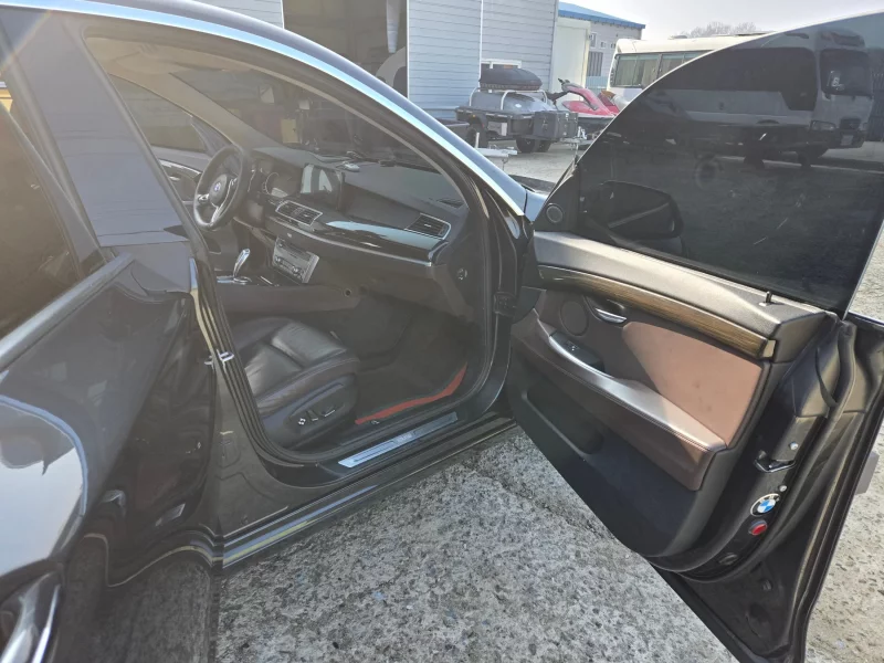 BMW 5-Series Gran Turismo