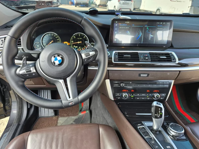 BMW 5-Series Gran Turismo