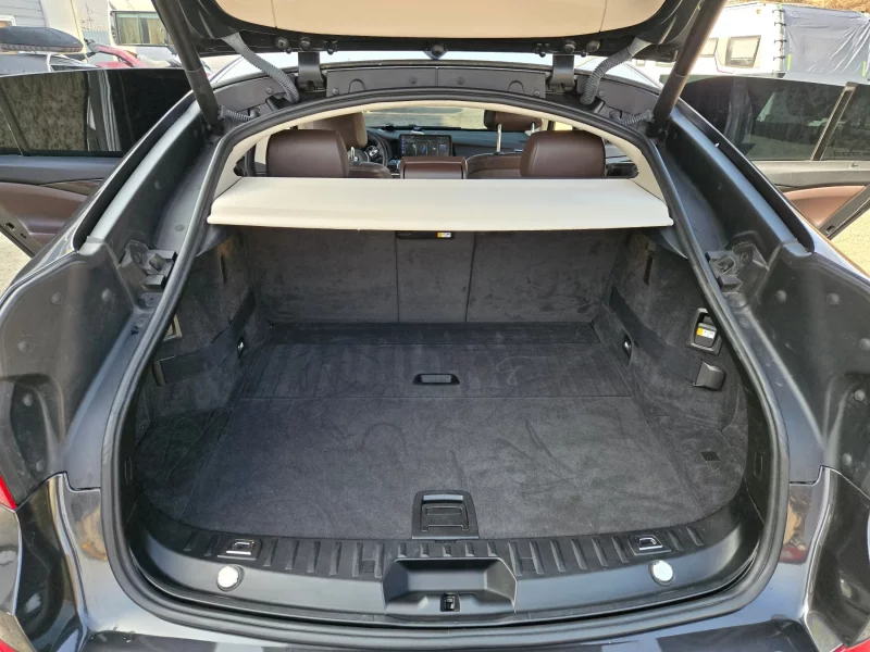 BMW 5-Series Gran Turismo