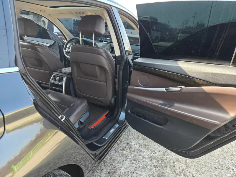 BMW 5-Series Gran Turismo