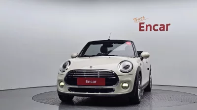 MINI Cooper Convertible
