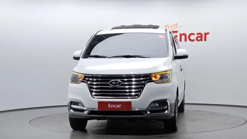 Hyundai Grand Starex