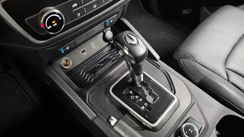 SsangYong Rexton Sports