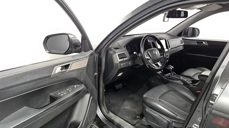 SsangYong Rexton Sports