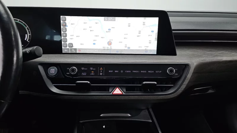 Kia K8