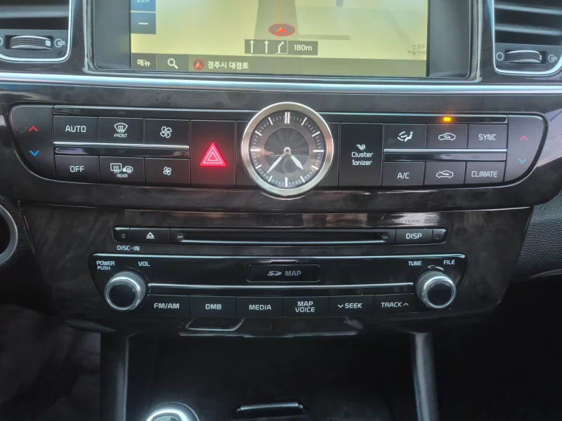 Kia K9