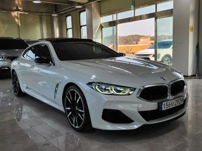 BMW 8-Series