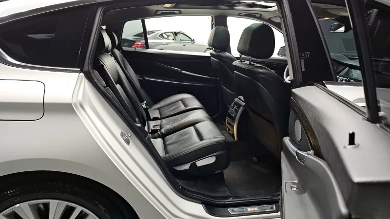 BMW 5-Series Gran Turismo