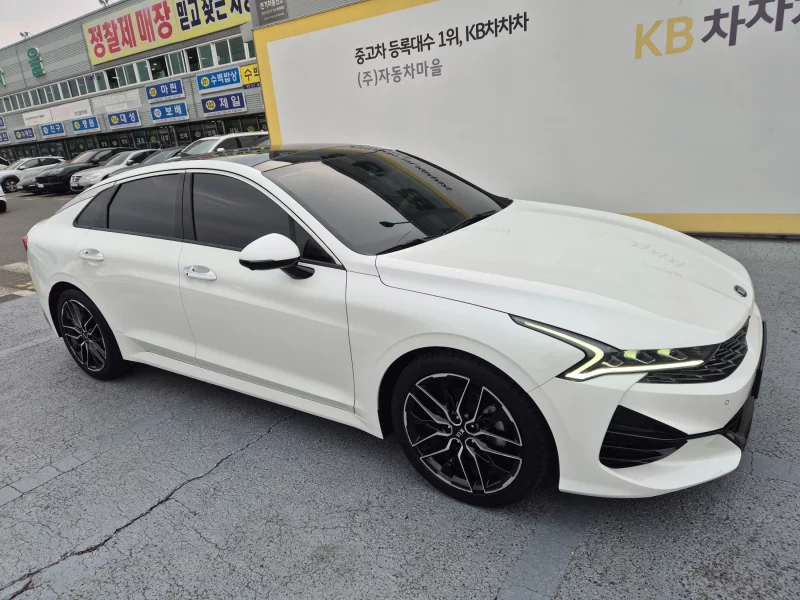 Kia K5
