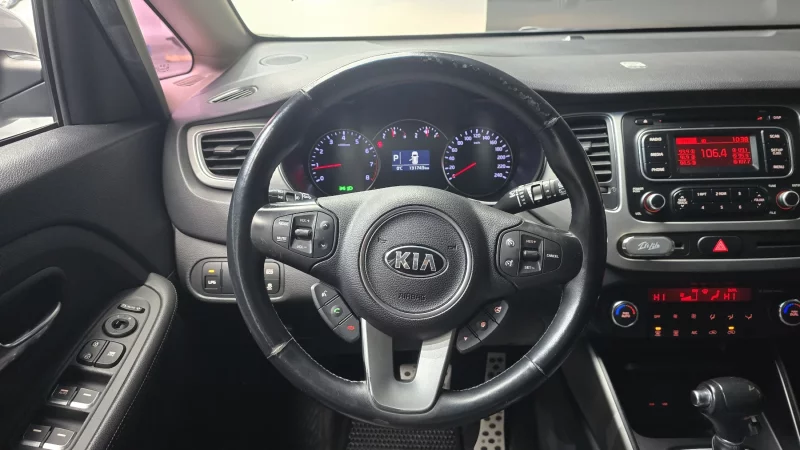 Kia Carens