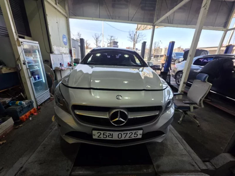 Mercedes-Benz CLA-Class