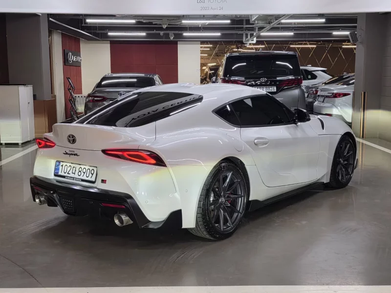 Toyota SUPRA