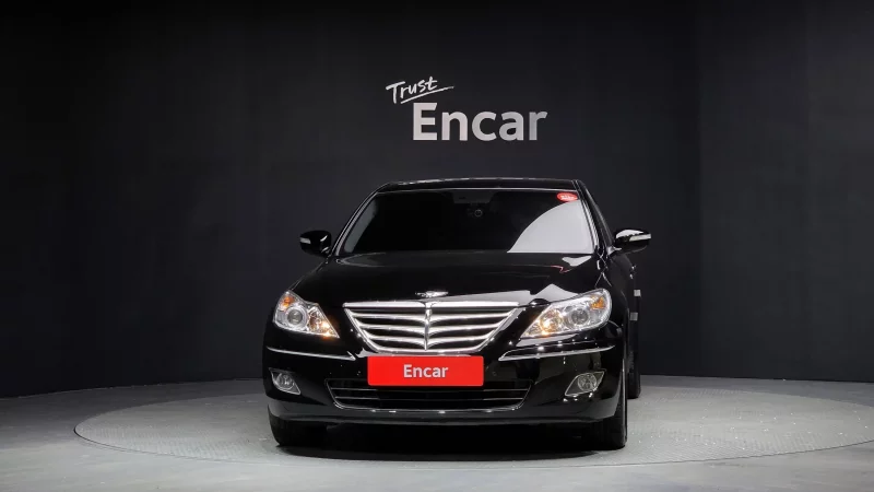 Hyundai Genesis