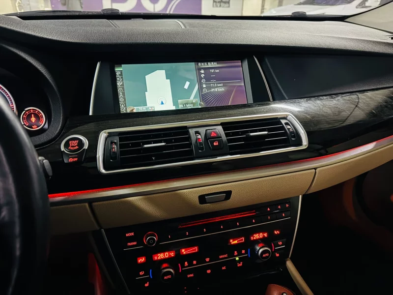 BMW 5-Series Gran Turismo