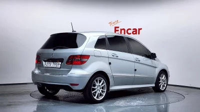 Mercedes-Benz B-Class