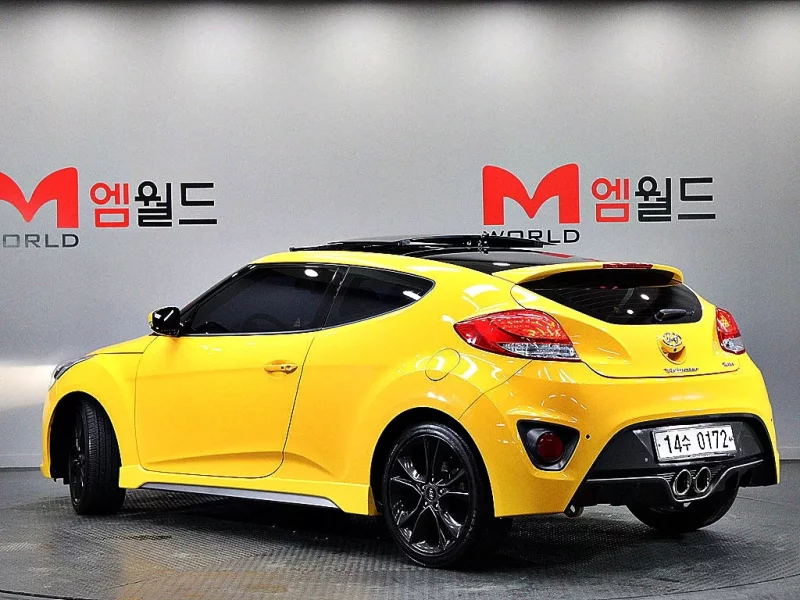 Hyundai Veloster