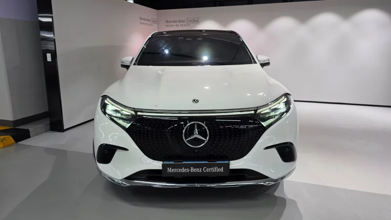 Mercedes-Benz EQS