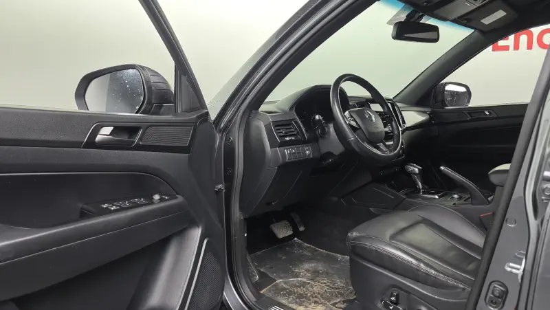 SsangYong Rexton Sports