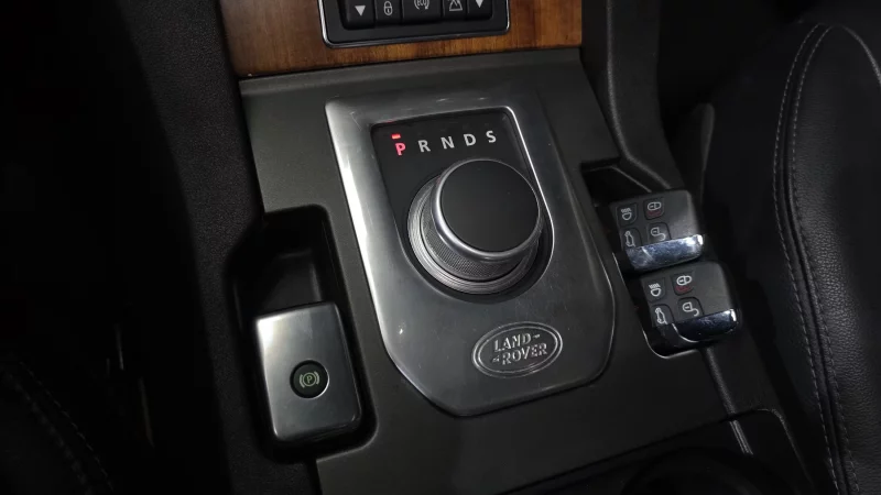 Land Rover DISCOVERY