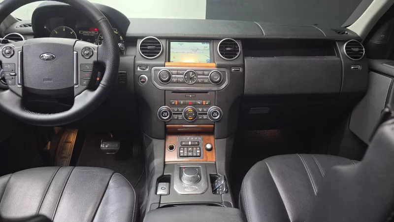 Land Rover DISCOVERY