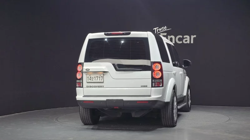 Land Rover DISCOVERY