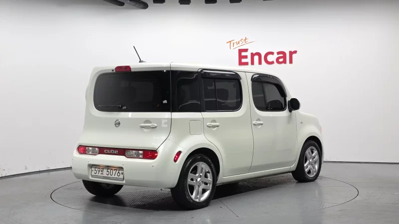 Nissan CUBE