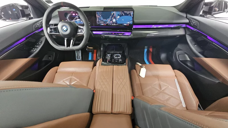 BMW i5