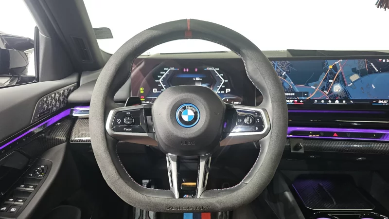 BMW i5