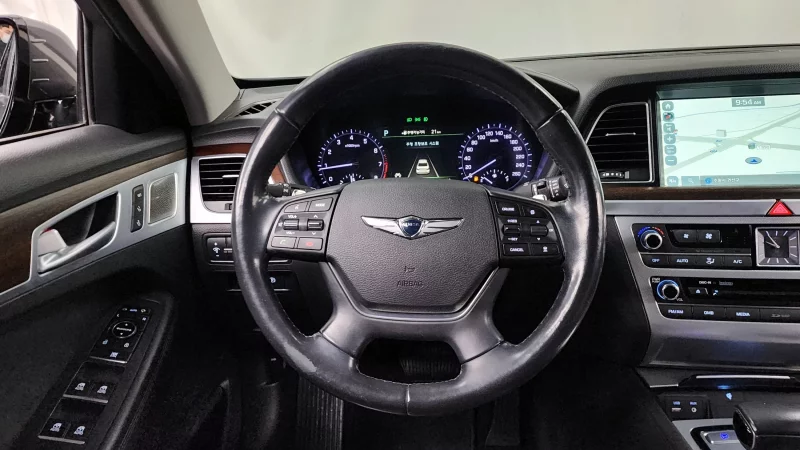 Genesis G80