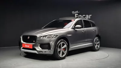 Jaguar F-PACE