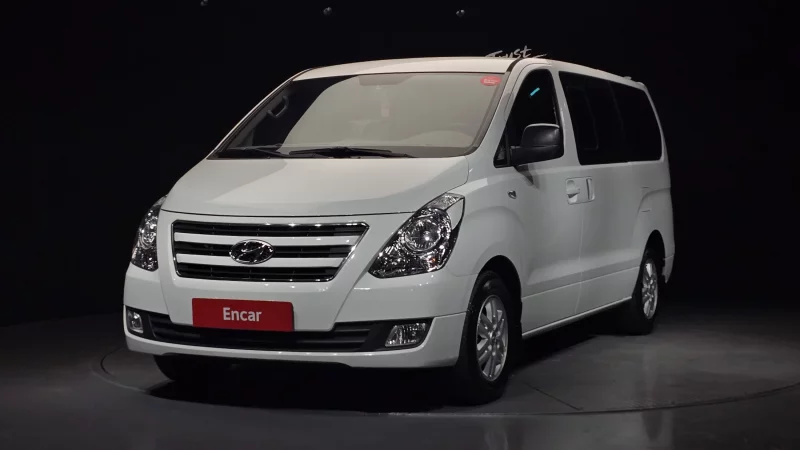 Hyundai Starex