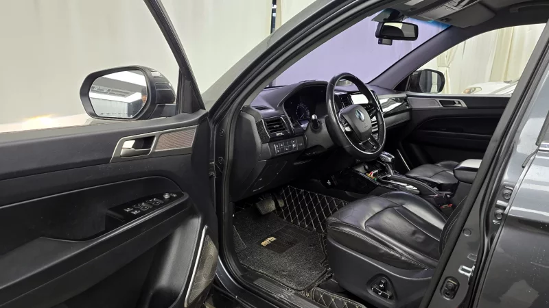 SsangYong Rexton Sports