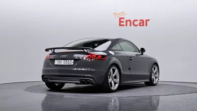 Audi TTS