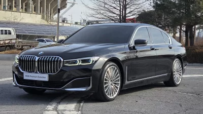 BMW 7-Series