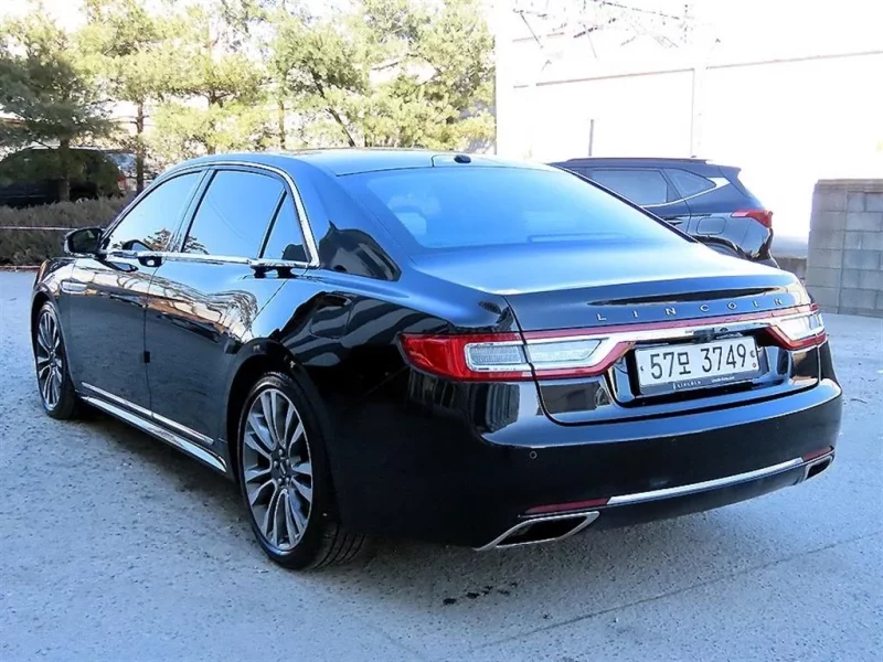 Lincoln CONTINENTAL
