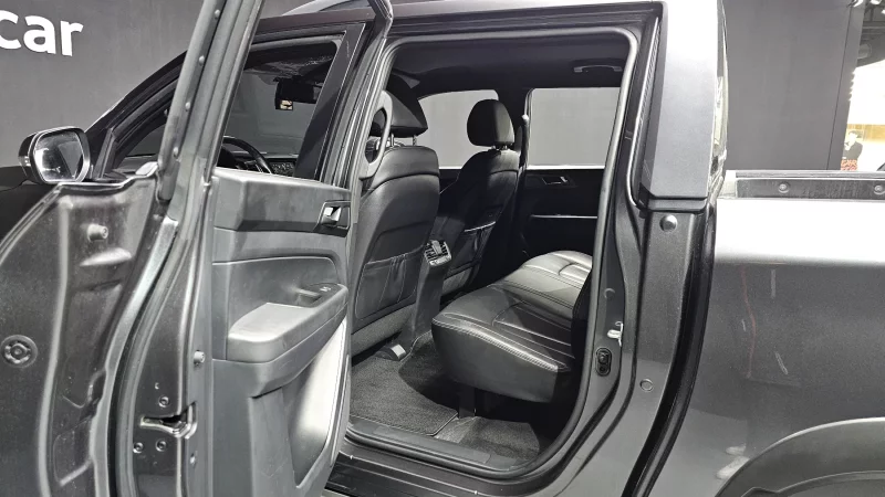 SsangYong Rexton Sports Khan