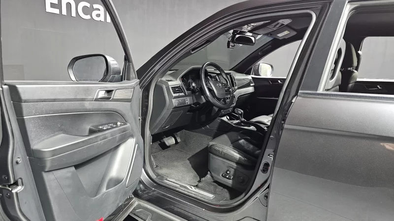 SsangYong Rexton Sports Khan