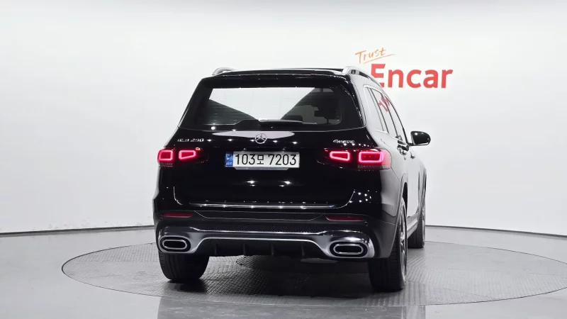 Mercedes-Benz GLB-Class