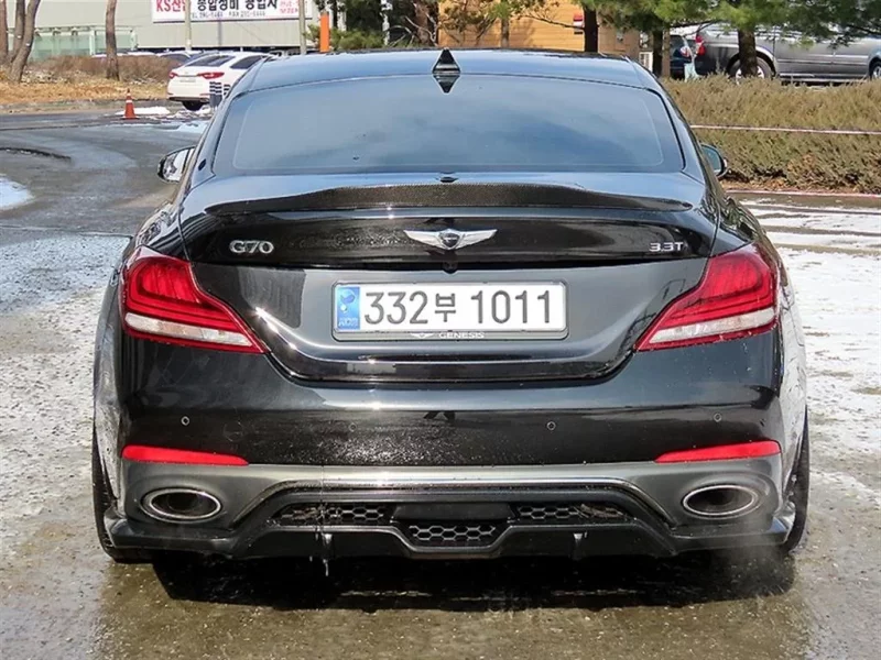 Genesis G70