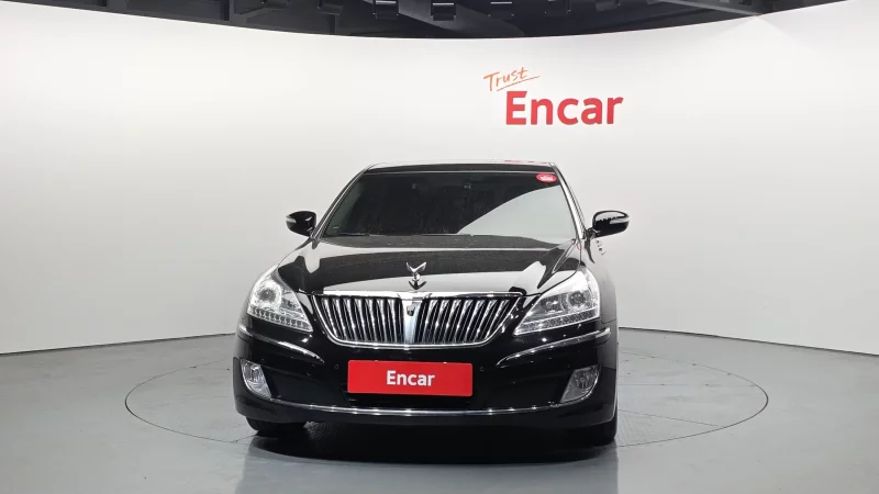 Hyundai Equus