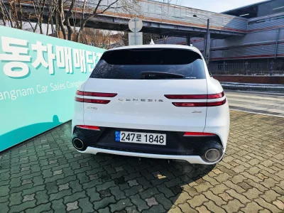 Genesis GV70