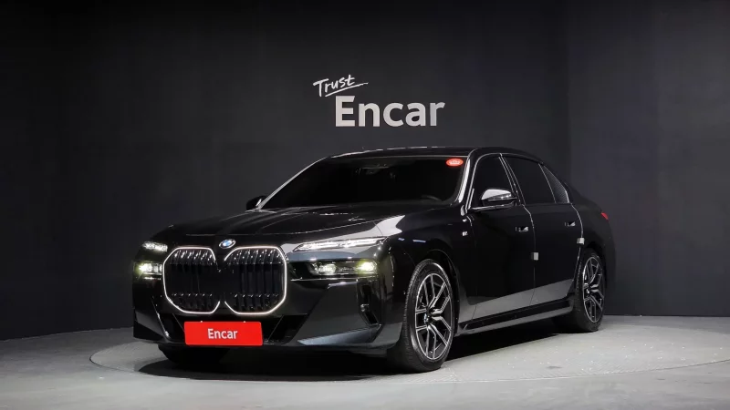 BMW 7-Series
