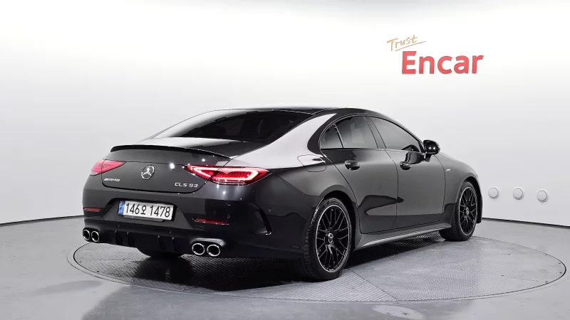 Mercedes-Benz CLS-Class