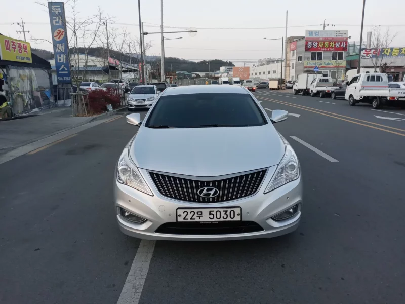 Hyundai Grandeur