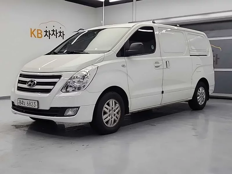 Hyundai Starex