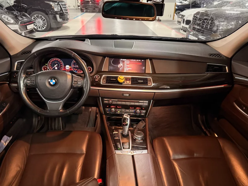 BMW 5-Series Gran Turismo