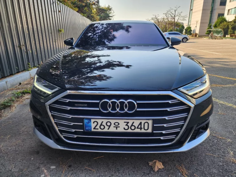 Audi A8