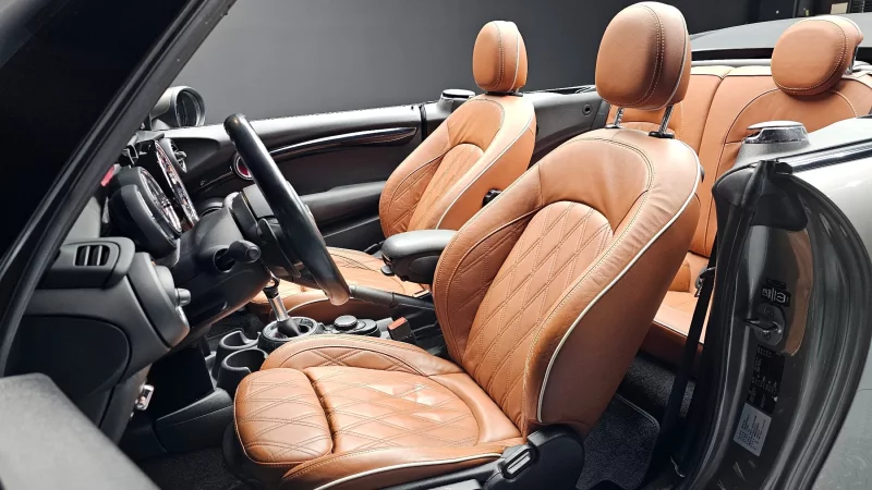 MINI Cooper Convertible