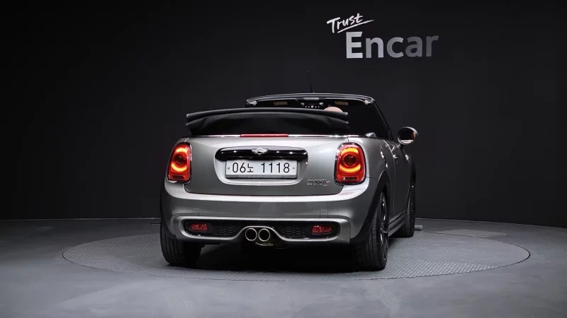 MINI Cooper Convertible