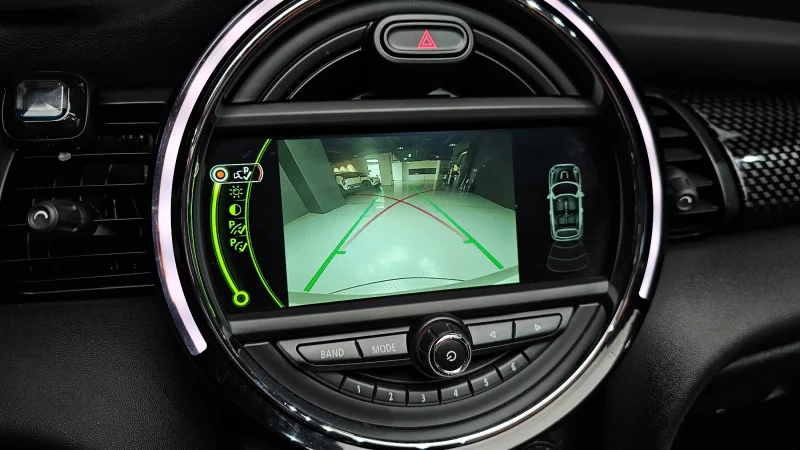 MINI Cooper Convertible